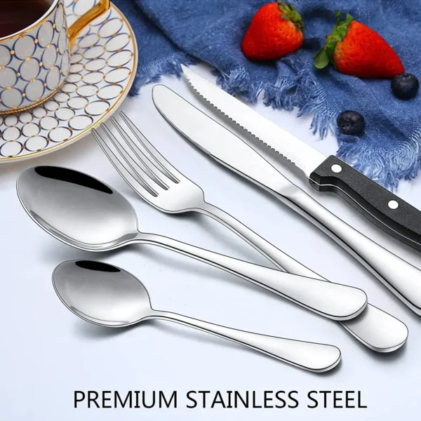 Flatware Set with Steak Knives 5