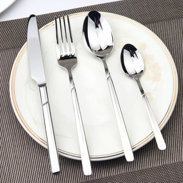 Dinnerware Set 6