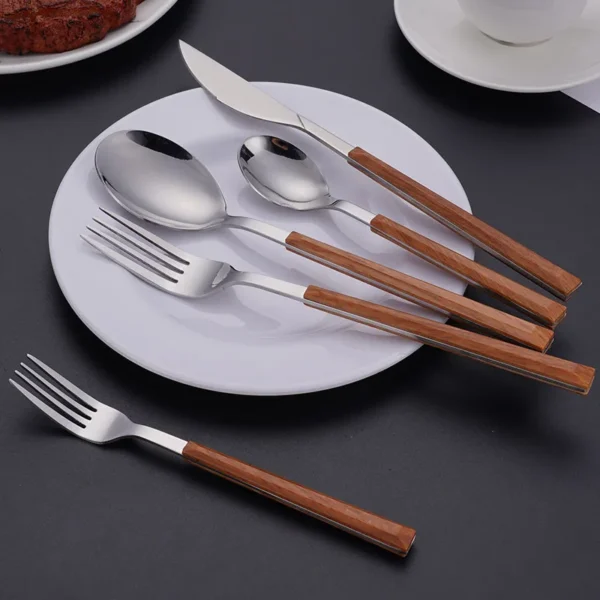 Tableware with Wooden Handle 3